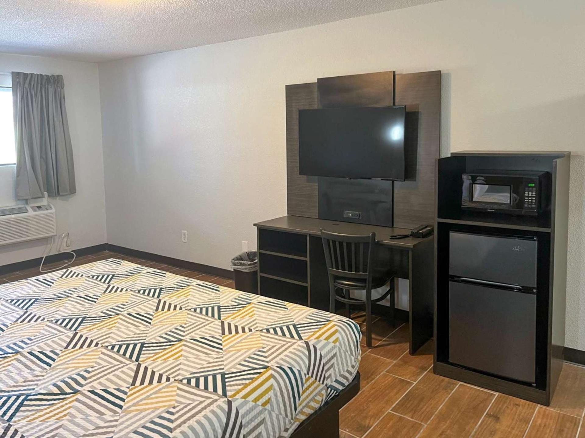 Studio 6 Suites Hurricane, Wv Ngoại thất bức ảnh