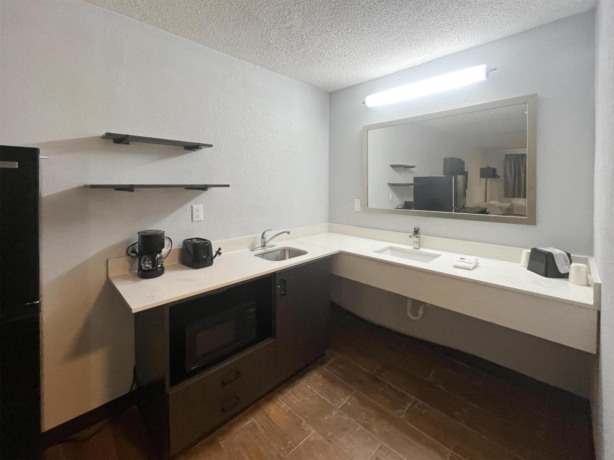 Studio 6 Suites Hurricane, Wv Ngoại thất bức ảnh
